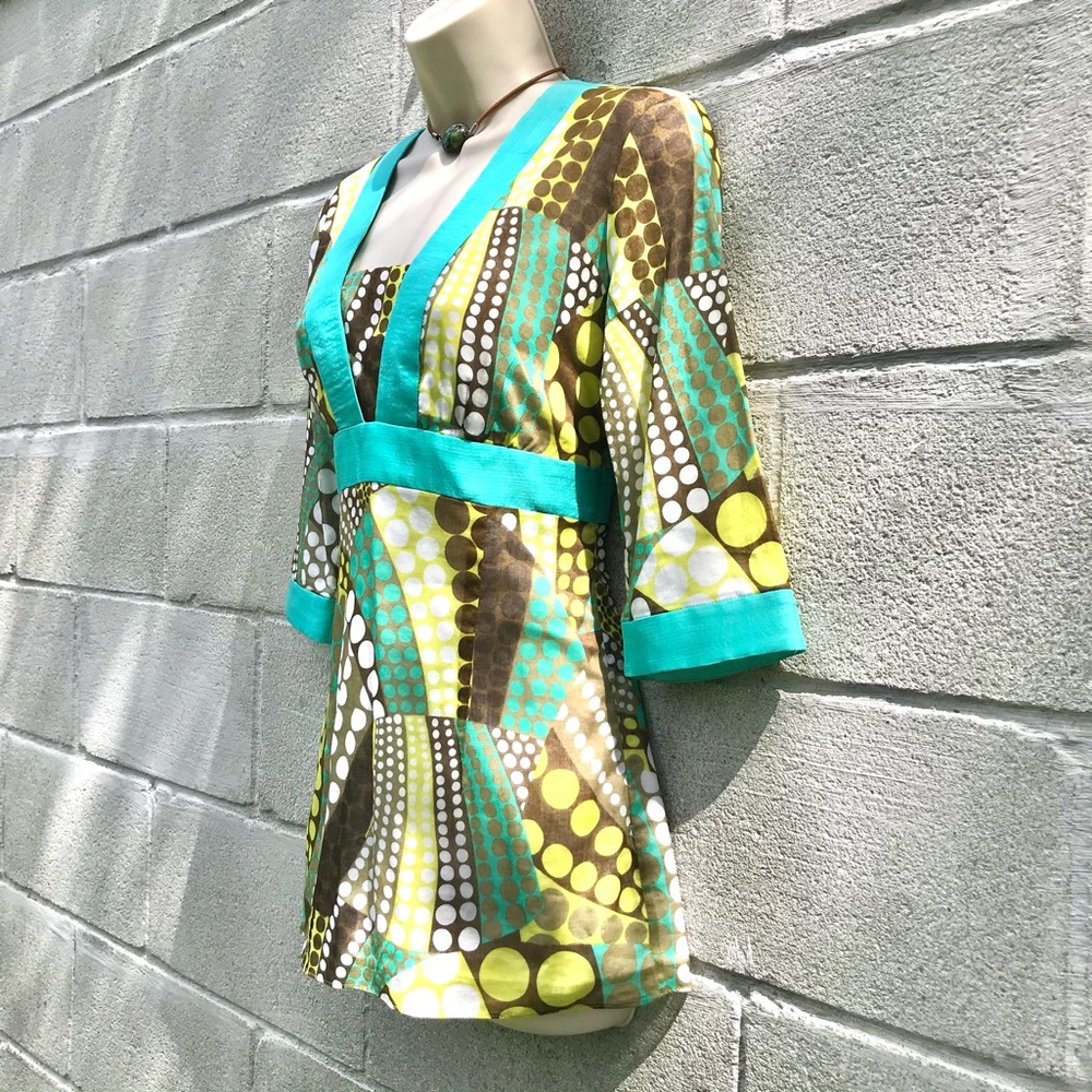 MILLY of NEW YORK Turquoise + Green Mod Print Top 3/4 sleeves Size 2 - Picture 15 of 16